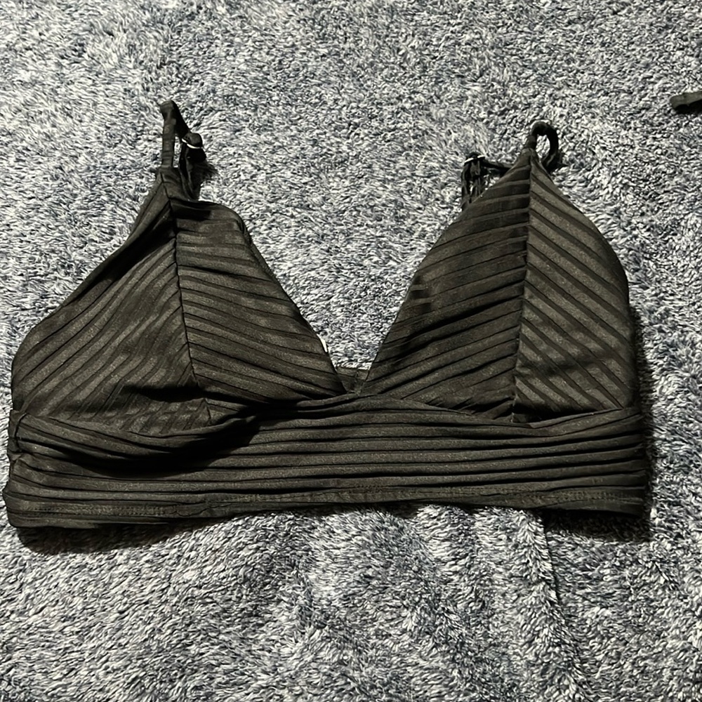 Bathing suit
